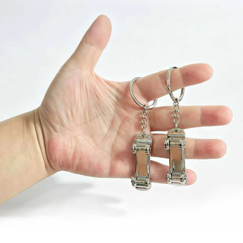 Creative Finger Skateboard Key - đánh giá và giá Edc Carry Kit